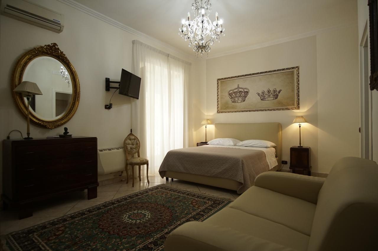 La Piccola Reggia Bed and Breakfast Caserta Exteriör bild
