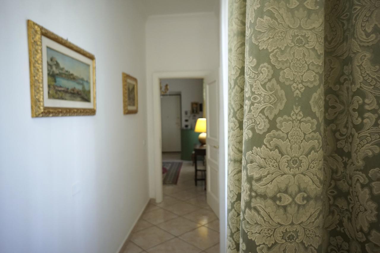 La Piccola Reggia Bed and Breakfast Caserta Exteriör bild