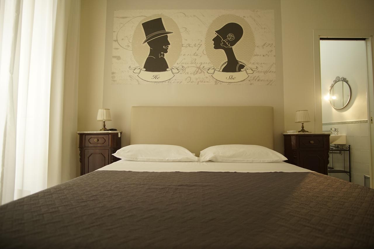La Piccola Reggia Bed and Breakfast Caserta Exteriör bild